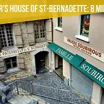 Le Balcon Fleuri - 9 Min Sanctuaires - Renove & Equipe - Calme Sur Cour - 4 Couchages *