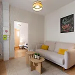 Le Balcon Fleuri - 9 Min Sanctuaires - Renove & Equipe - Calme Sur Cour - 4 Couchages Apartment