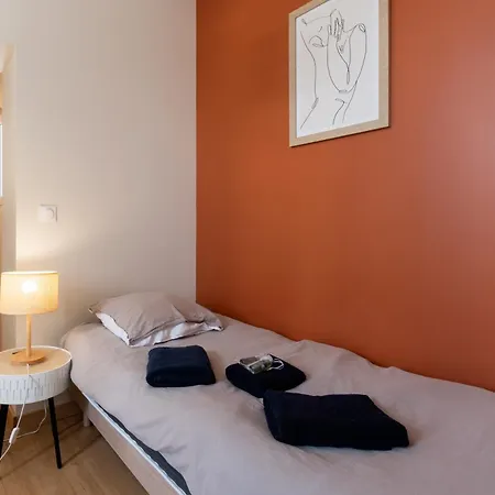 Le Balcon Fleuri - 9 Min Sanctuaires - Renove & Equipe - Calme Sur Cour - 4 Couchages Apartman *