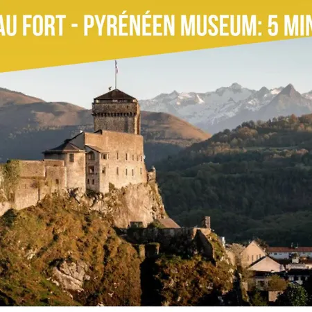 Le Balcon Fleuri - 9 Min Sanctuaires - Renove & Equipe - Calme Sur Cour - 4 Couchages アパート